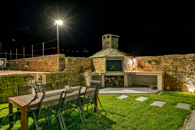 Quiet & natural surrounding, Villa Sweet Holiday Srinjine