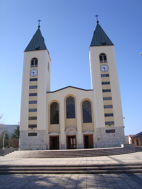 Posjet Mostaru i Međugorju , Villa Sweet Holiday Srinjine